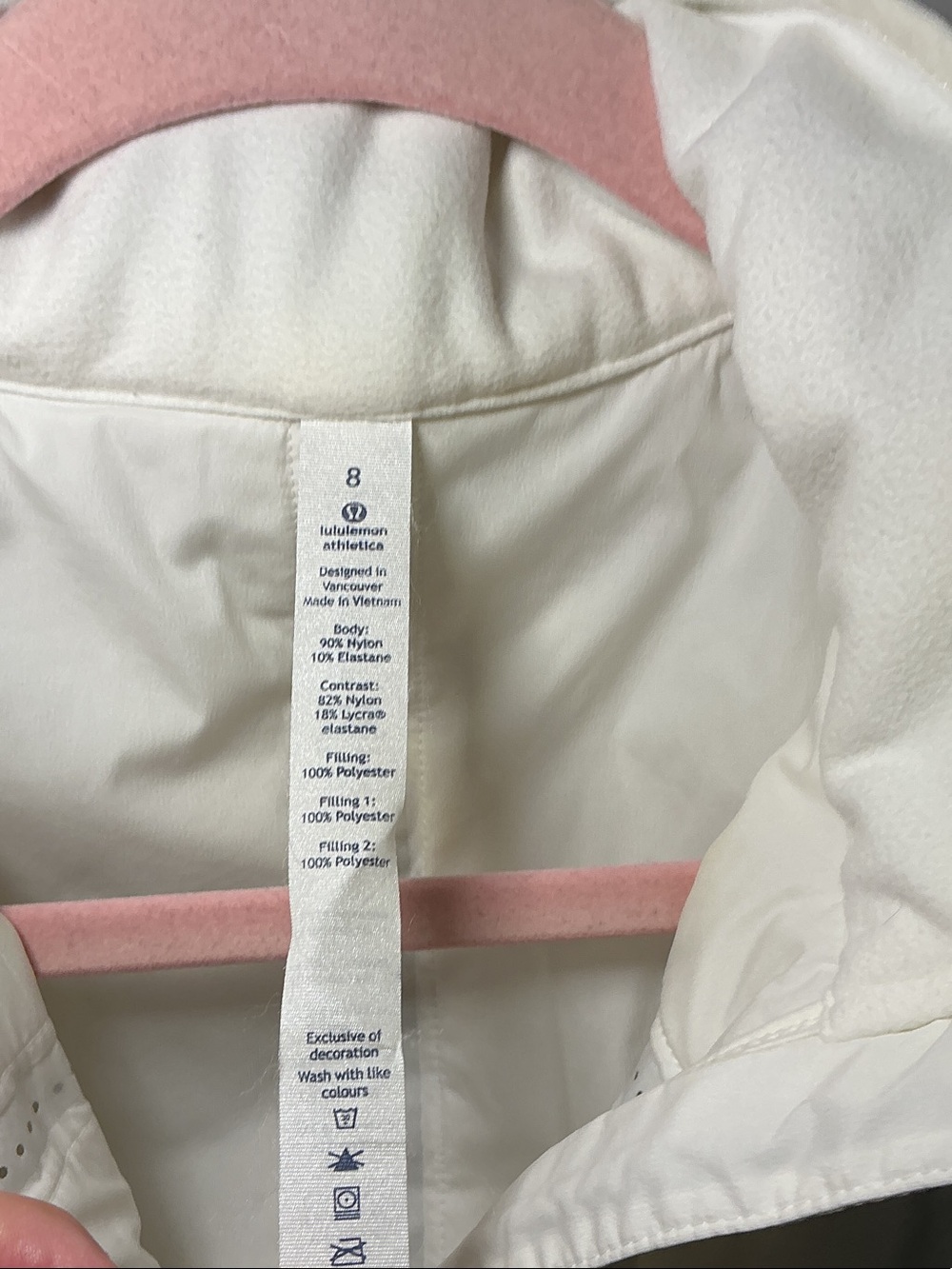 lululemon athletica Run for Cold Full-Zip Vest Size 8 - Picture 4 of 4
